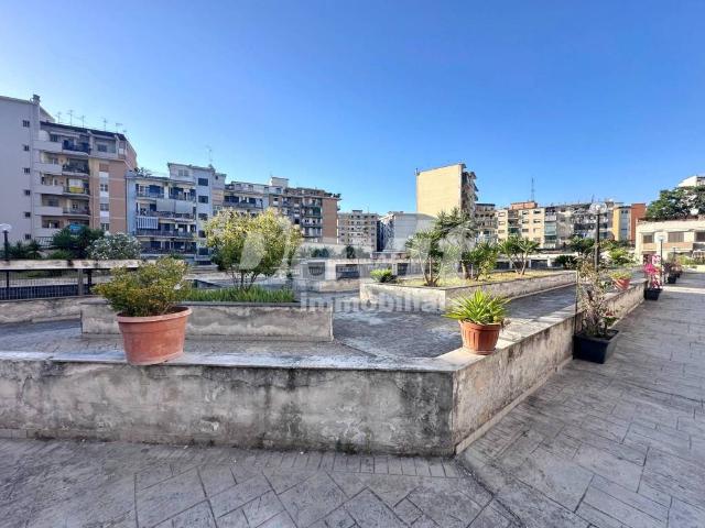 Appartamento in vendita a Municipalità 10, Campania