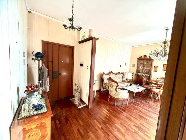Appartamento in vendita a Antiniana, Pozzuoli