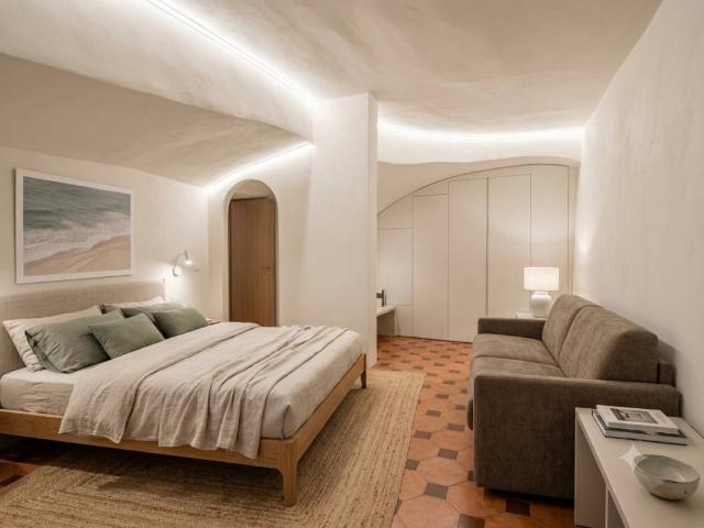 Appartamento in vendita a Porto, Napoli