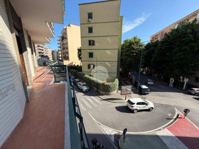 Appartamento in vendita a Municipalità 5, Campania
