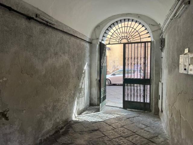 Appartamento in vendita a Municipalità 3, Campania