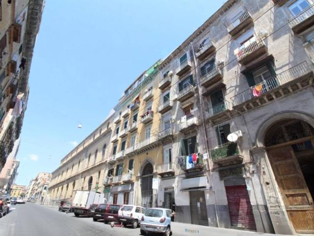 Appartamento in vendita a Municipalità 4, Campania