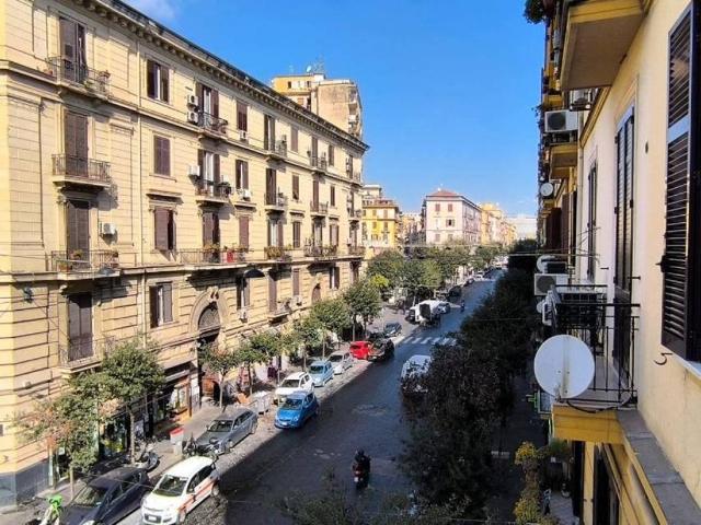 Appartamento in vendita a Municipalità 2, Mercato