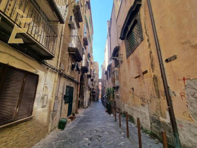 Appartamento in vendita a Municipalità 4, Campania