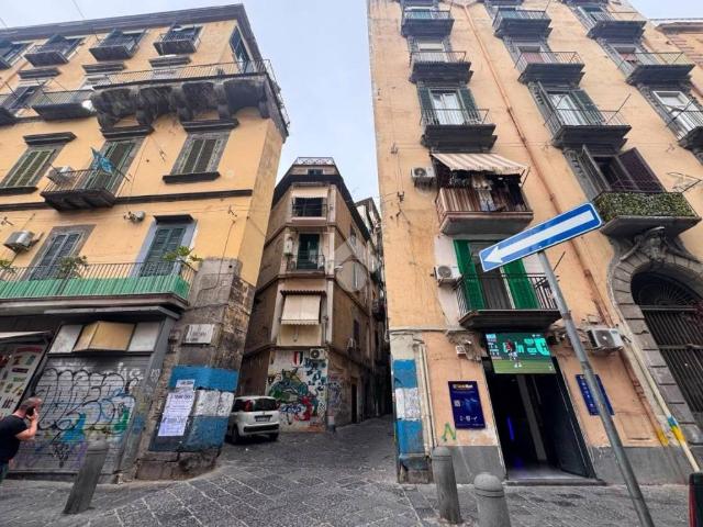 Appartamento in vendita a Municipalità 4, Campania