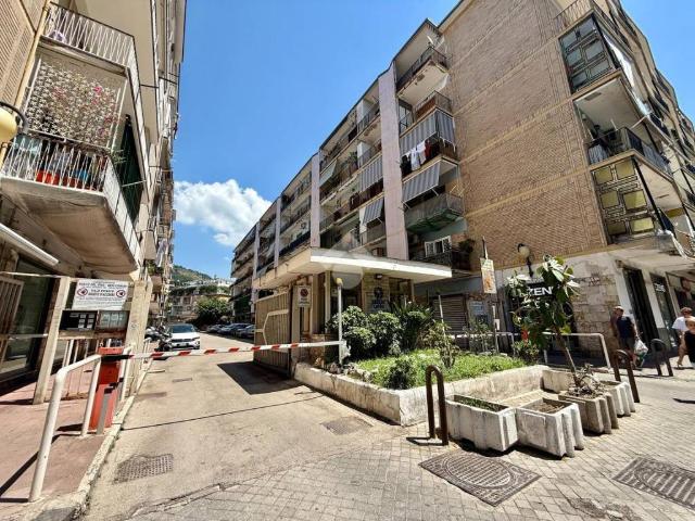 Appartamento in vendita a Camaldoli, Campania