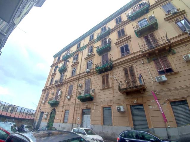 Appartamento in vendita a Municipalità 2, Mercato