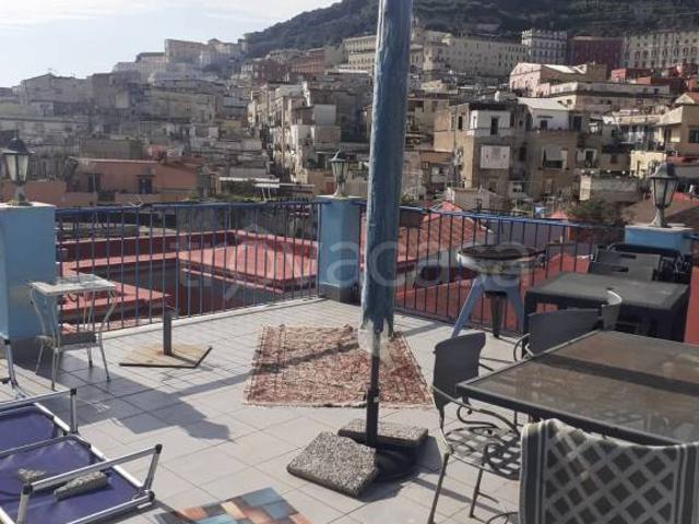 Appartamento in vendita a Municipalità 2, Campania