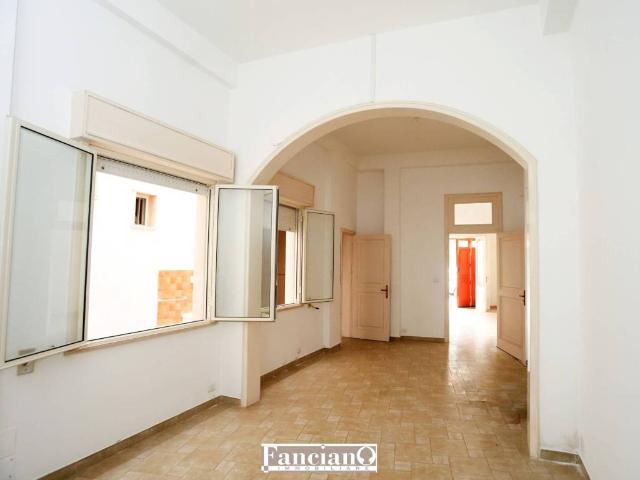 Appartamento in vendita a Puglia, Lecce