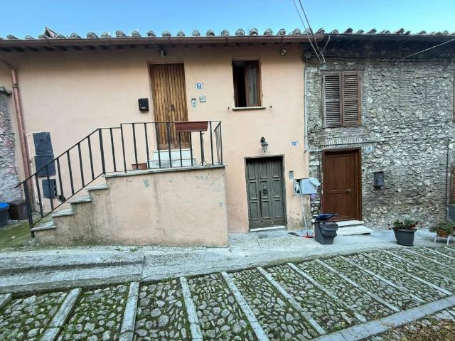 Appartamento in vendita a Narni, Terni
