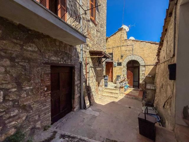 Appartamento in vendita a Narni, Umbria