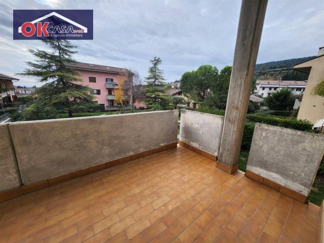 Appartamento in vendita a Vigolo, Negrar