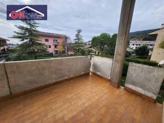 Appartamento in vendita a Vigolo, Negrar