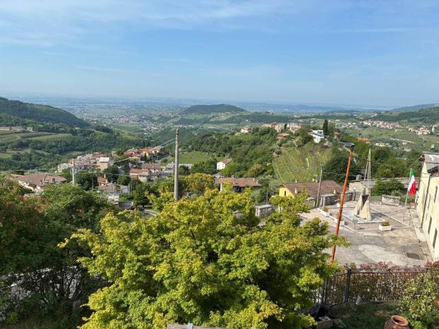 Appartamento in vendita a Mazzano, Negrar