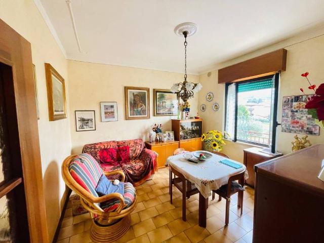 Appartamento in vendita a Negrar, Veneto