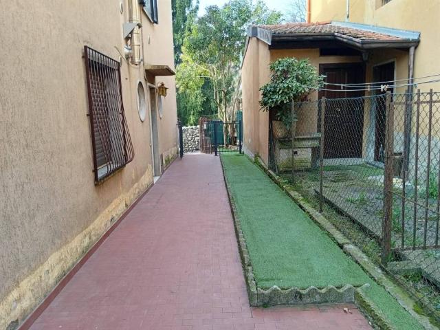 Appartamento in vendita a Botta, Nembro