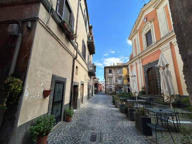 Appartamento in vendita a Nepi, Lazio