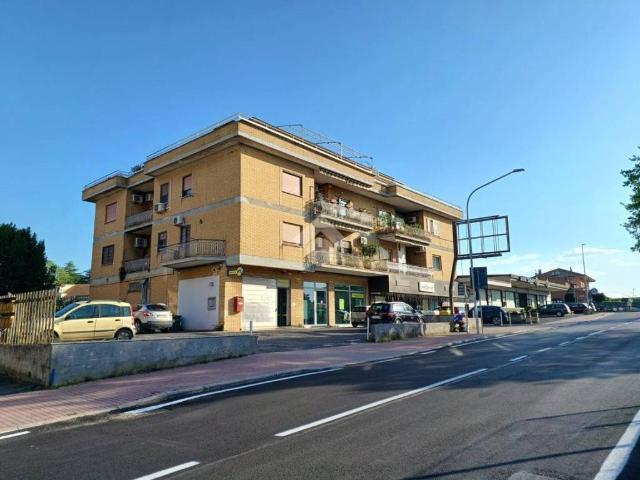 Appartamento in vendita a Nepi, Lazio