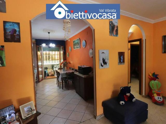 Appartamento in vendita a Nereto, Teramo