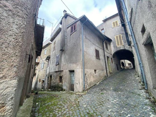 Appartamento in vendita a Nespolo, Lazio