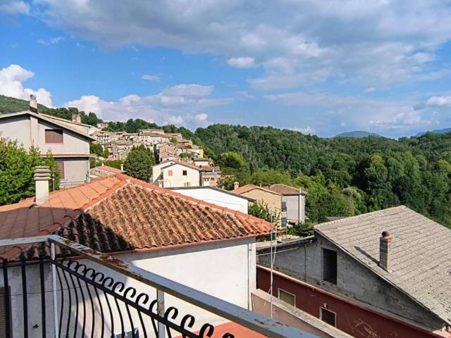 Appartamento in vendita a Nespolo, Lazio
