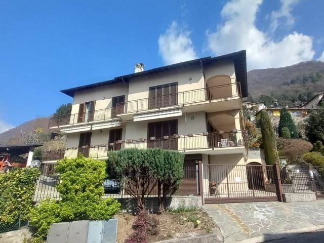 Appartamento in vendita a Nesso, Lombardia