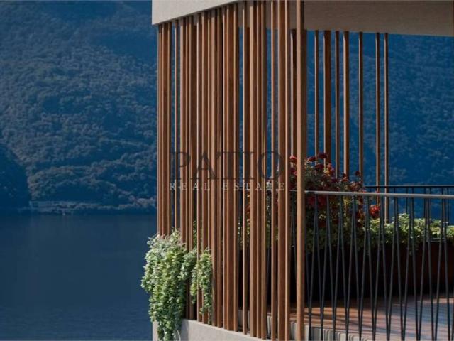 Appartamento in vendita a Nesso, Lombardia