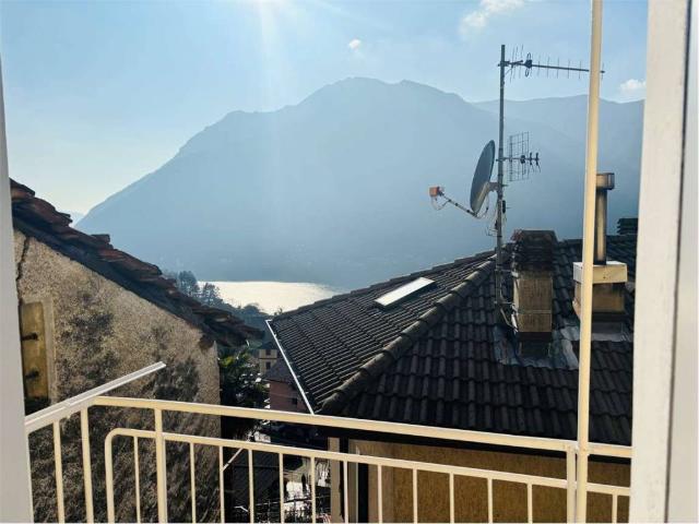 Appartamento in vendita a Nesso, Como
