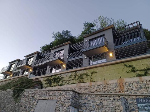 Appartamento in vendita a Nesso, Lombardia