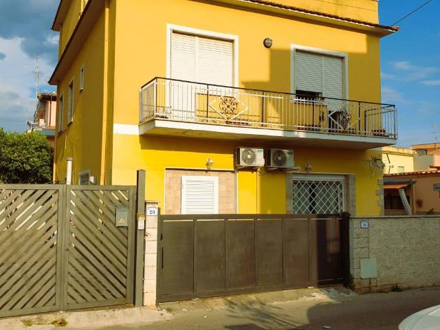 Appartamento in vendita a Cioccati, Roma Capitale