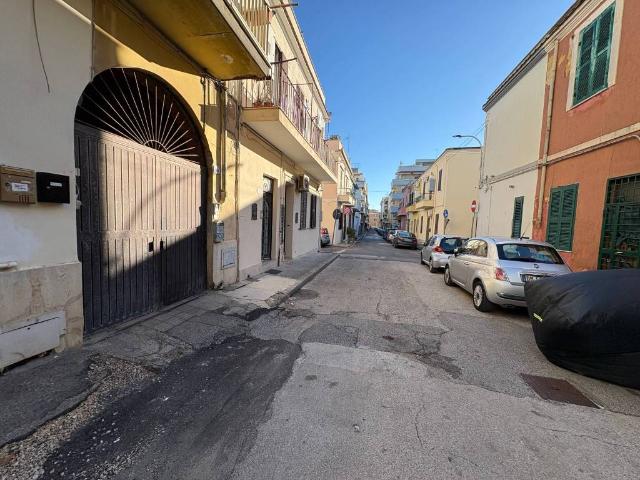 Appartamento in vendita a Borgo Medievale, Nettuno