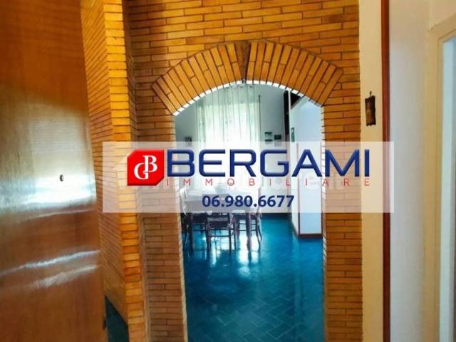 Appartamento in vendita a Borgo Medievale, Roma Capitale