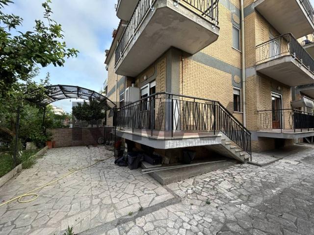 Appartamento in vendita a Borgo Medievale, Roma Capitale