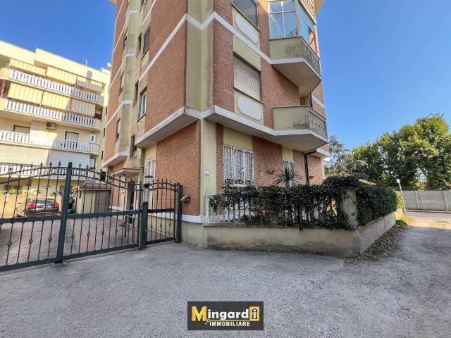 Appartamento in vendita a Cretarossa, Roma Capitale
