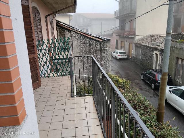 Appartamento in vendita a Nicolosi, Sicilia