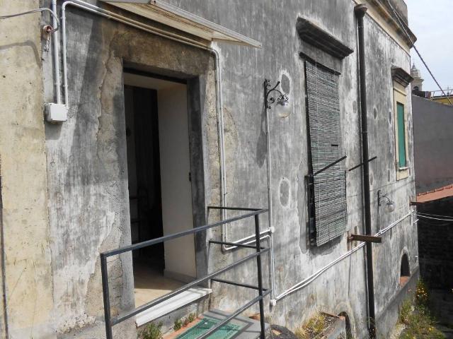Appartamento in vendita a Nicolosi, Sicilia