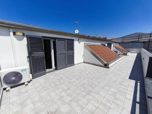 Appartamento in vendita a Nizza Di Sicilia, Sicilia