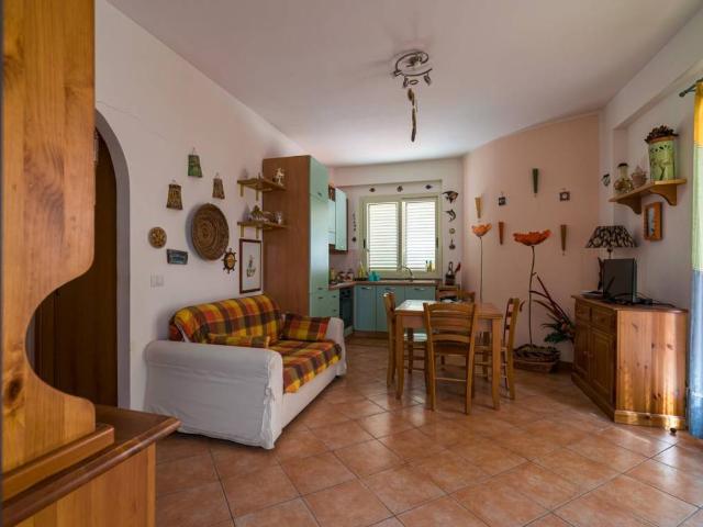 Appartamento in vendita a Nizza Di Sicilia, Sicilia