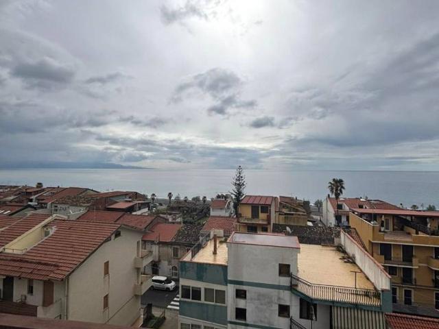 Appartamento in vendita a Nizza Di Sicilia, Sicilia