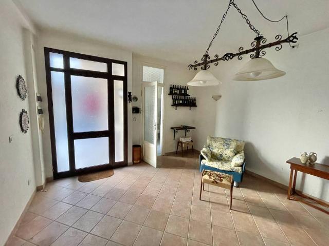Appartamento in vendita a Nizza Monferrato, Asti