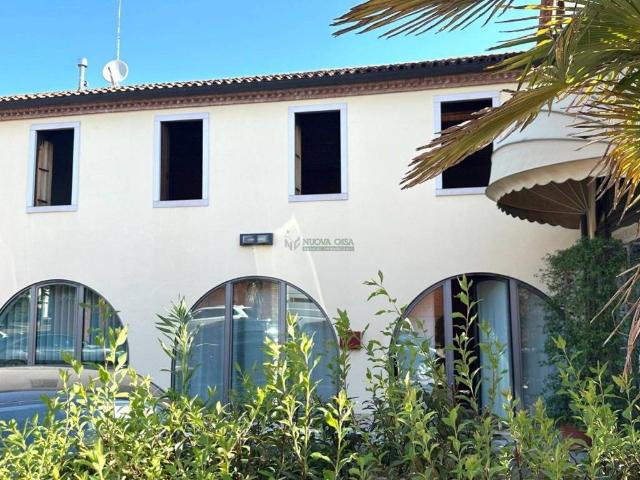 Appartamento in vendita a Noale, Veneto