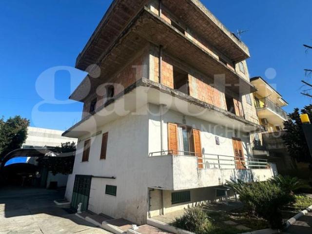 Appartamento in vendita a Nocera Inferiore, Campania
