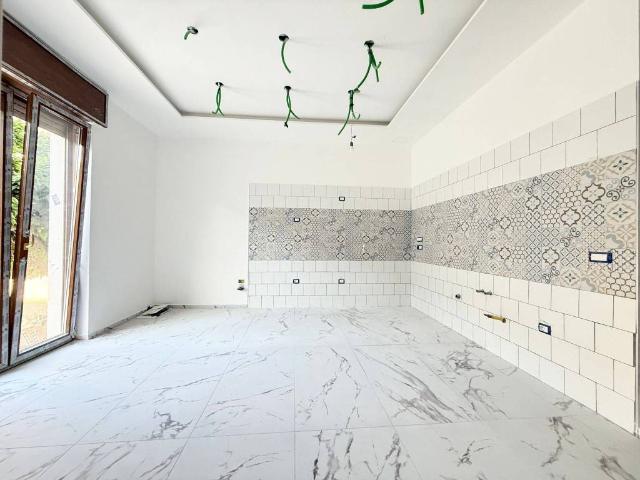 Appartamento in vendita a Nocera Inferiore, Campania