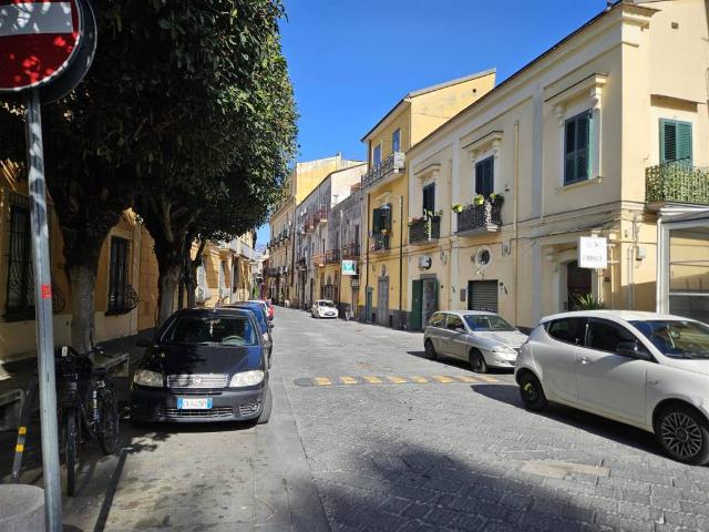 Appartamento in vendita a Nocera Inferiore, Campania