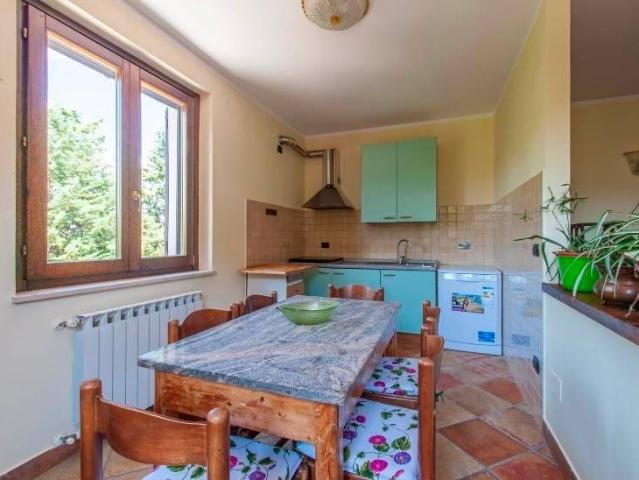 Appartamento in vendita a Molina, Nocera Umbra