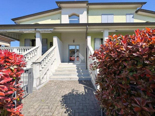 Appartamento in vendita a Noceto, Reggio Emilia