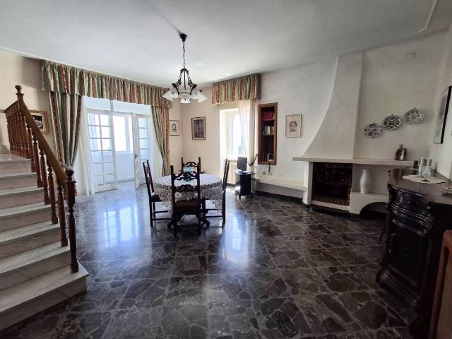 Appartamento in vendita a Puglia, Bari