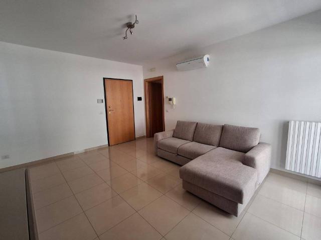 Appartamento in vendita a Puglia, Bari