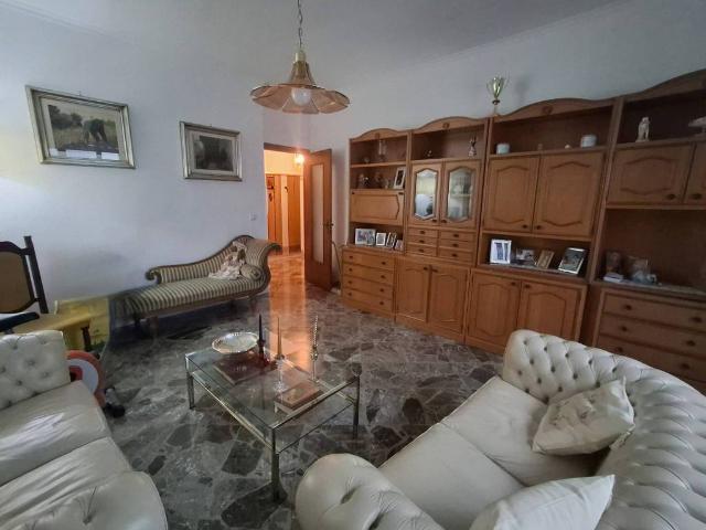 Appartamento in vendita a Puglia, Bari