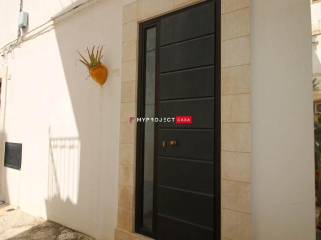 Monolocale in vendita a Centro Storico, Puglia
